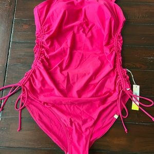 Summersalt Cinched Square Neck Tankini Top & Ruched High Leg High Rise Bottom